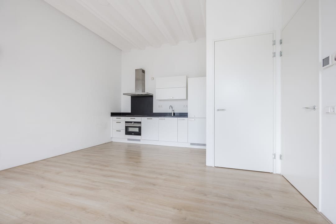 Photo 11 of Binckhorstlaan 311-F