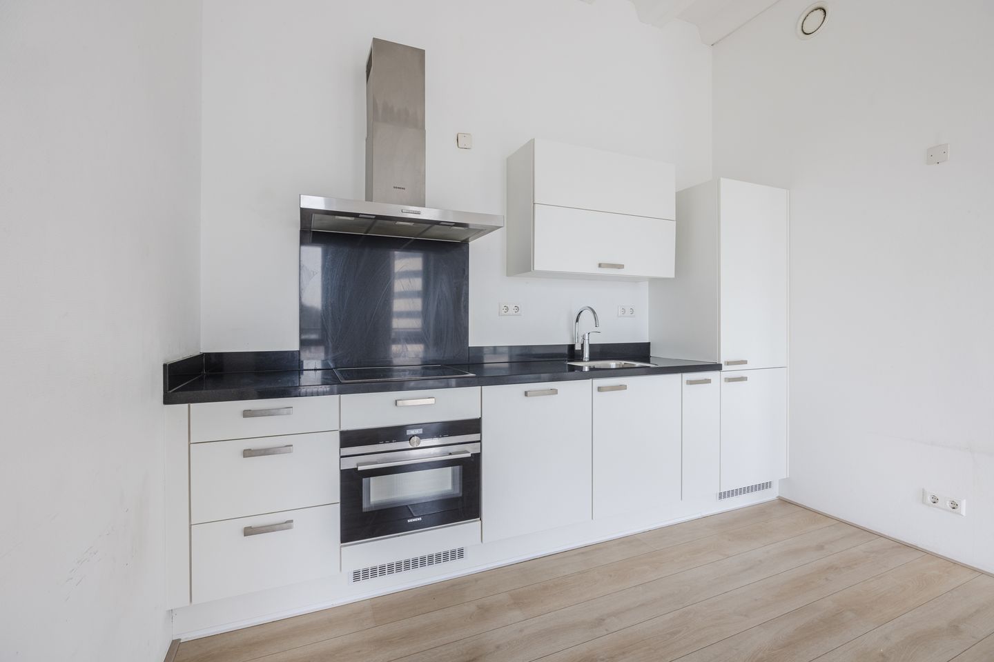 Photo 14 of Binckhorstlaan 311-F