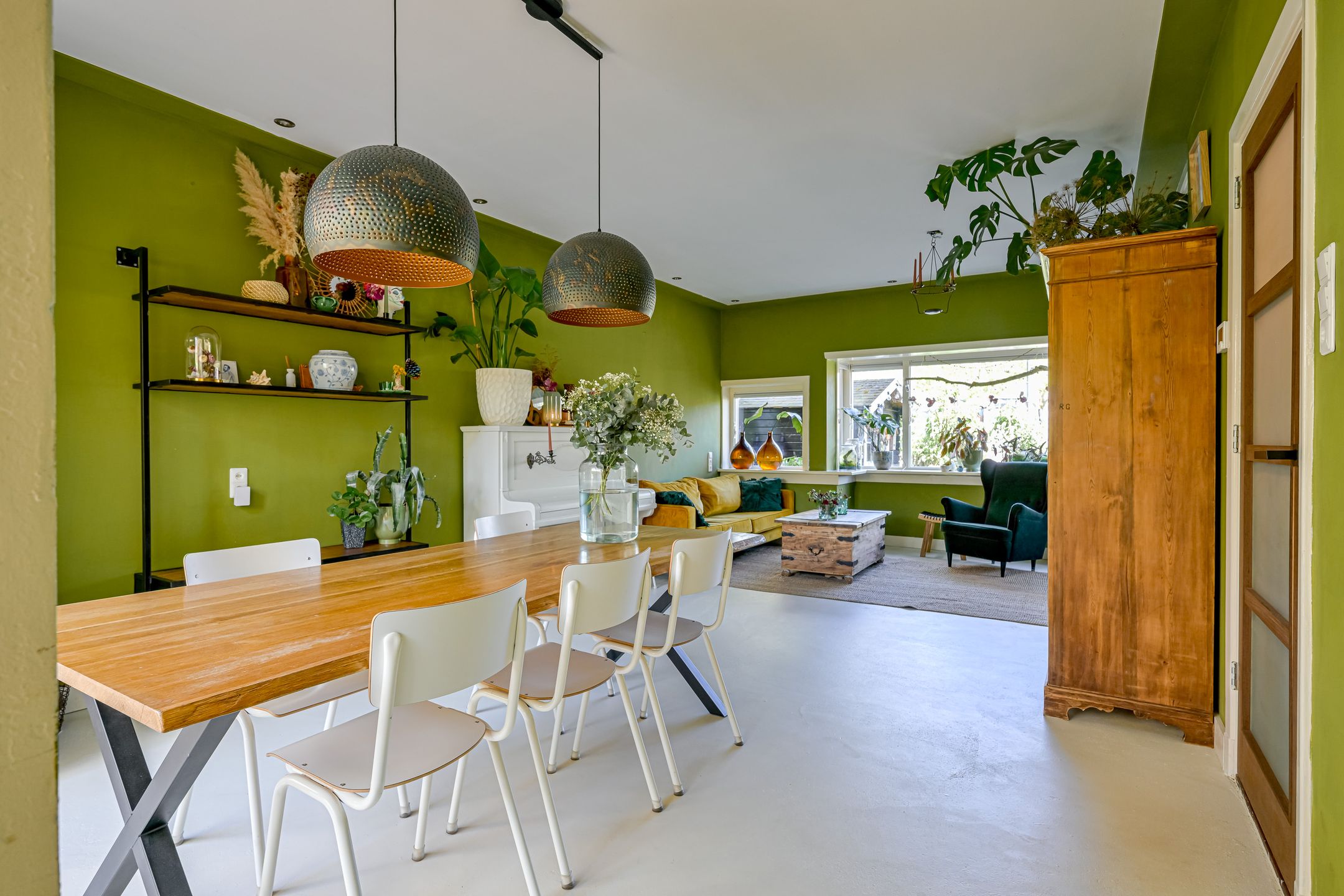 Characteristic Detached City House with Four Bedrooms and South-Facing Garden — 18
