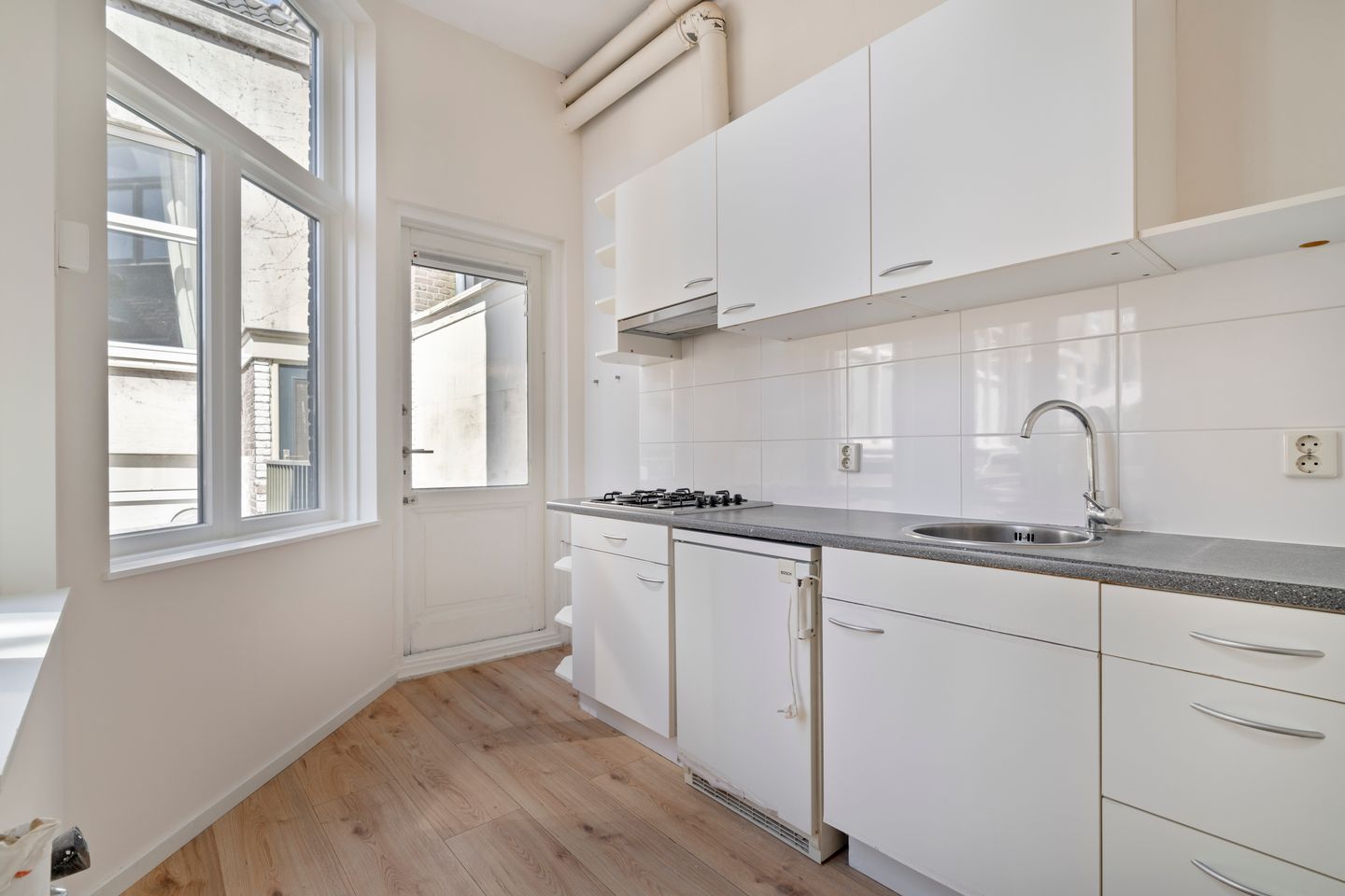 Photo 10 of Elandstraat 35