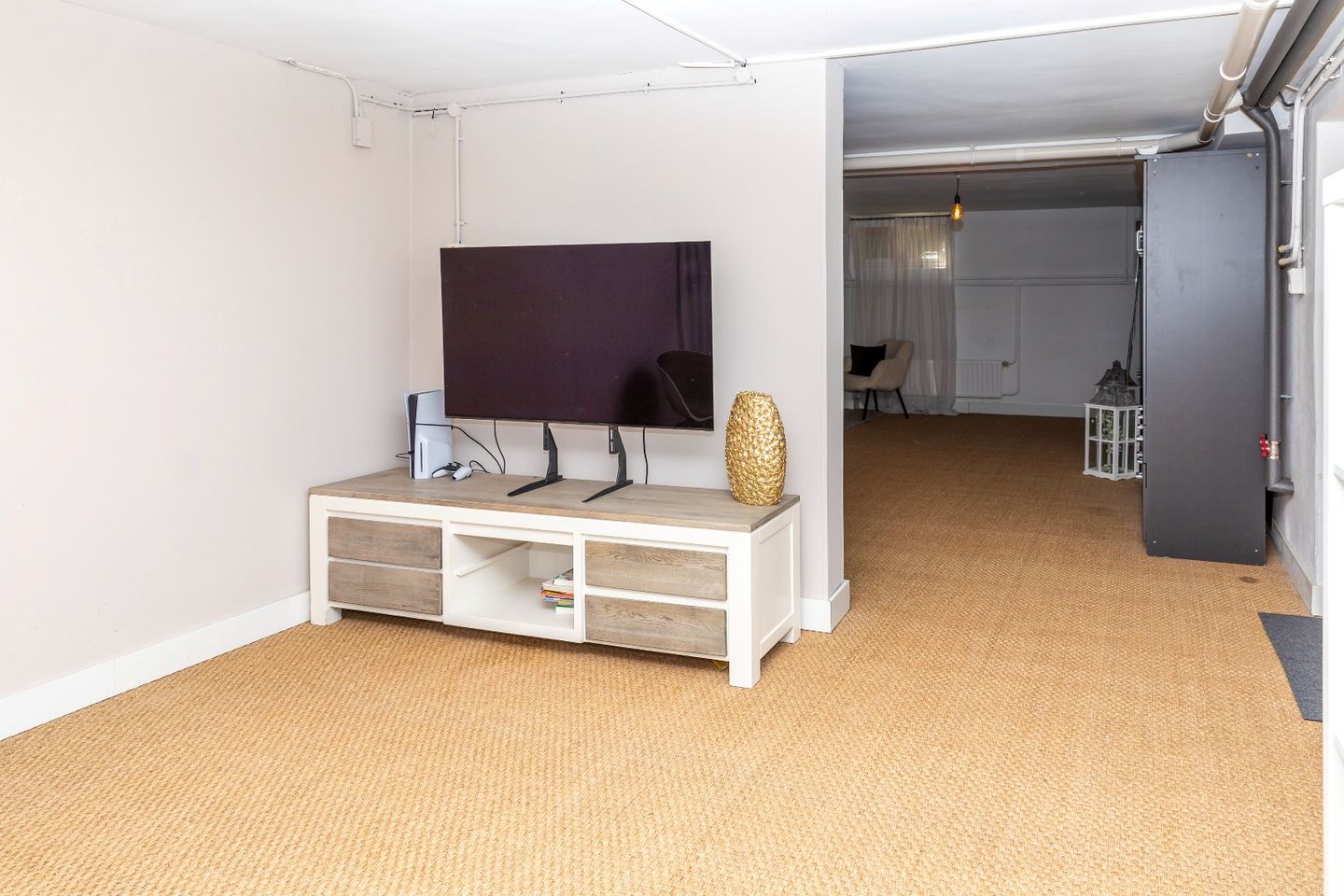 Photo 94 of Dorpsplein 1