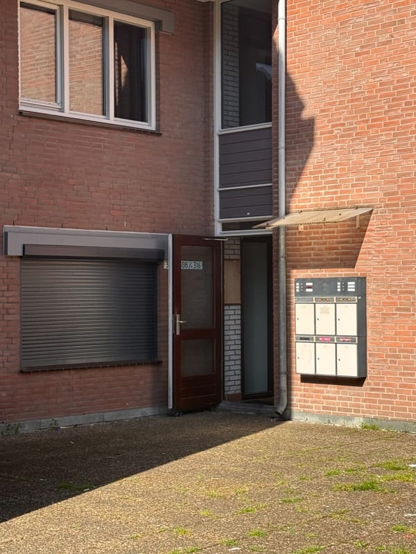 Photo 2 of Middellaan 308