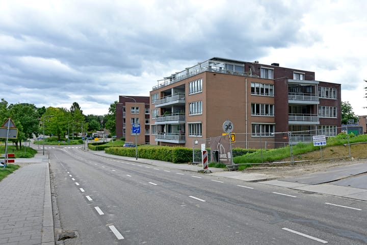 Foto 2 van Brunner bron 28