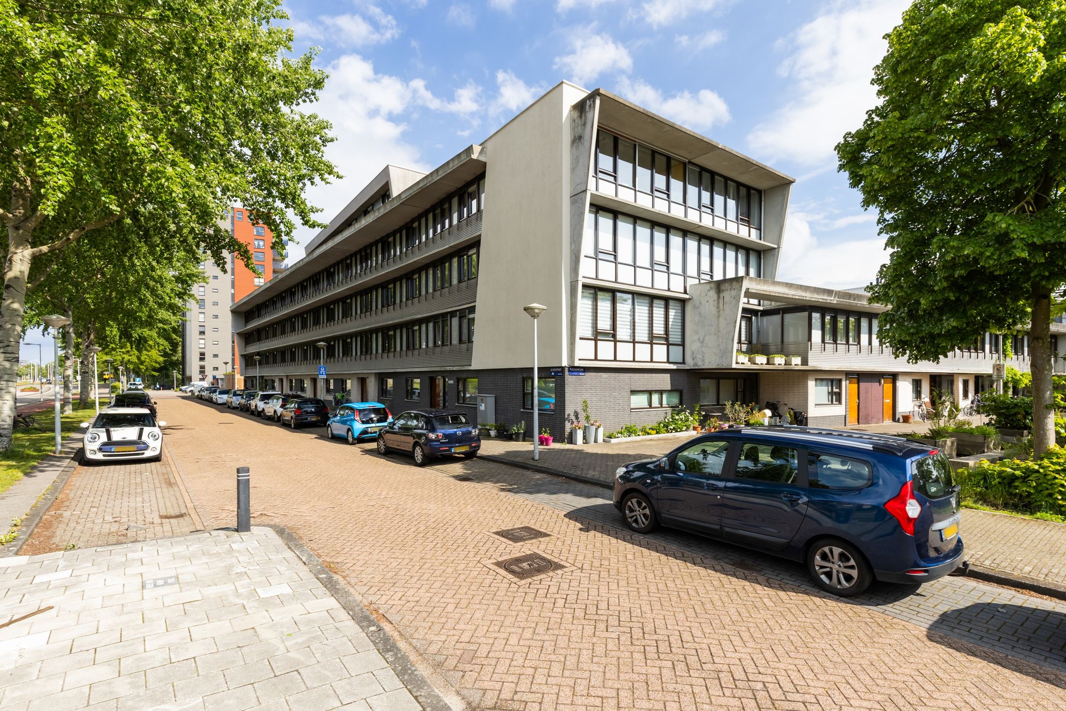 Photo 6 of Leuvenstraat 136
