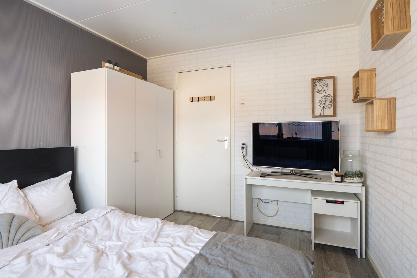 Photo 25 of Roggeblom 10