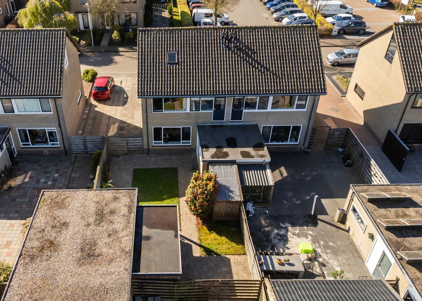Photo 35 of Roggeblom 10