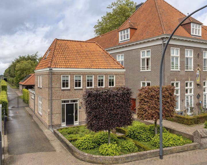 Photo 2 of Koestraat 43