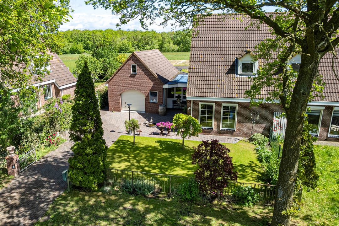 Photo 43 of Voorbeetseweg 38