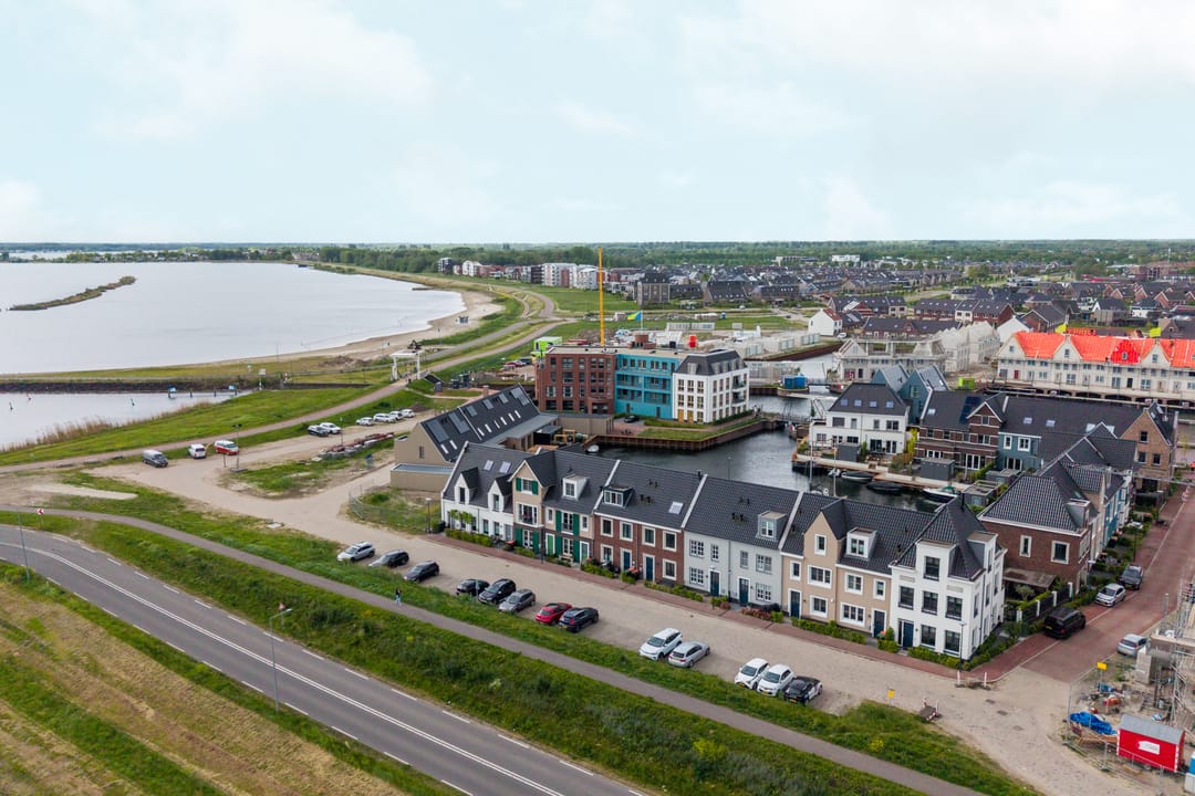 Photo 2 of Vuurtoren 10