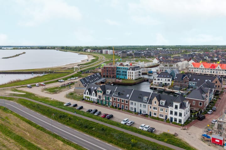 Foto 2 van Vuurtoren 10