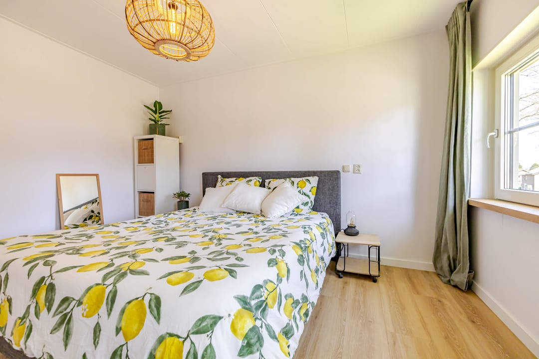 Photo 32 of Naweg 11