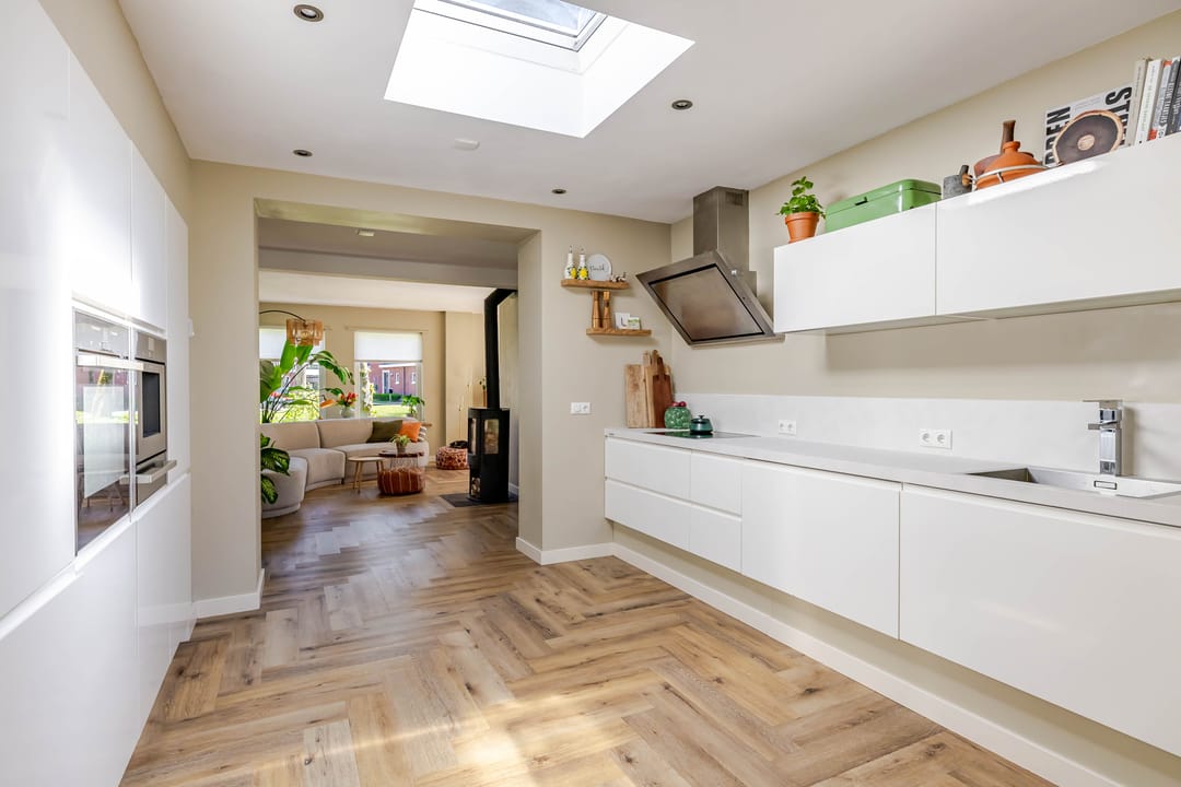 Photo 17 of Naweg 11