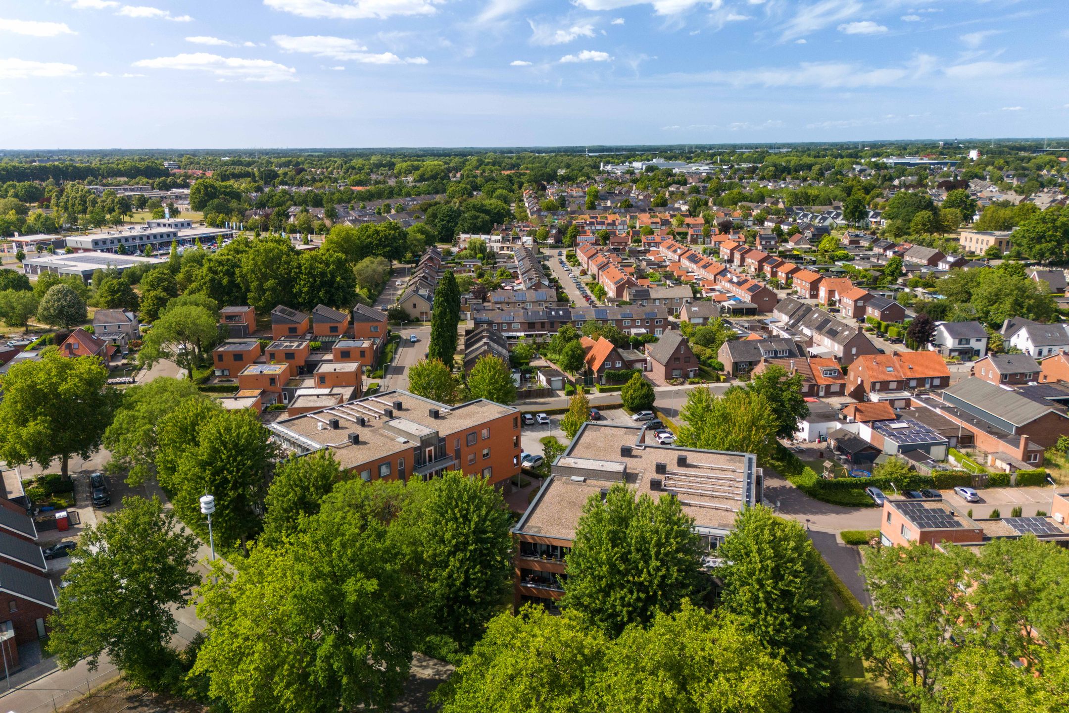 Photo 42 of Leenhof 69