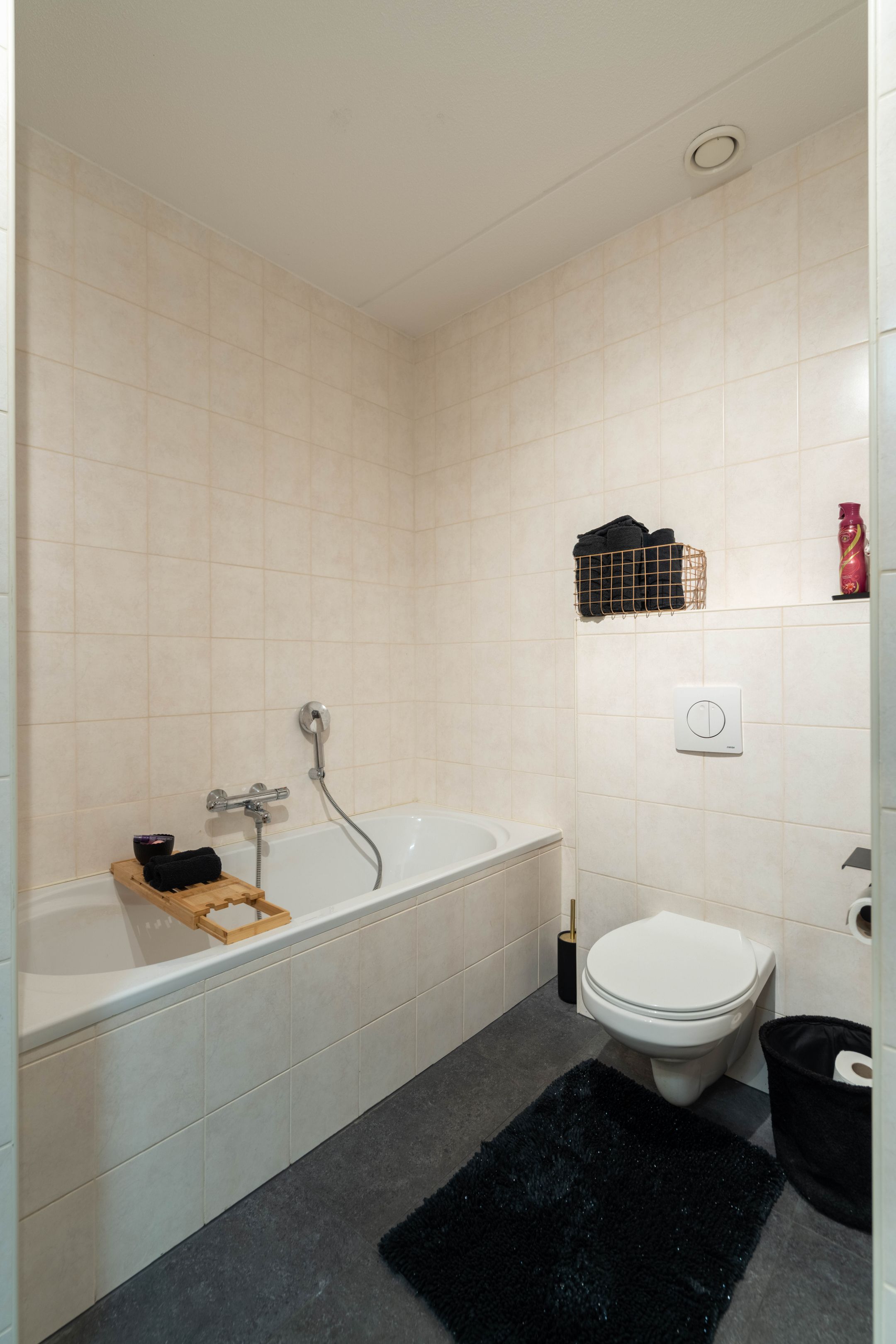 Photo 30 of Leenhof 69