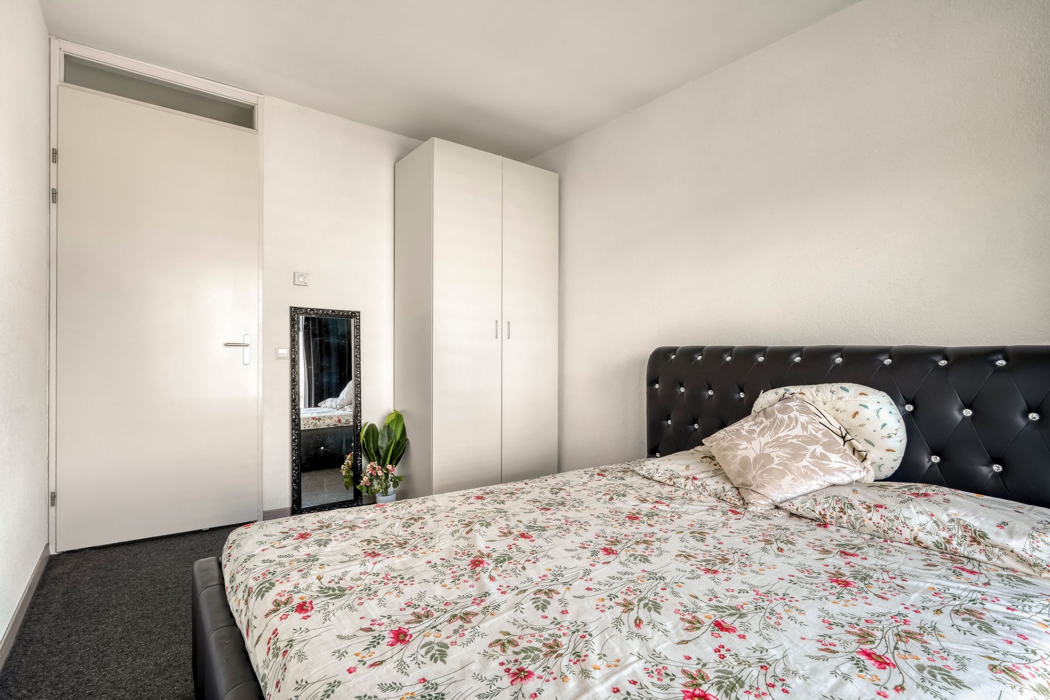 Beautifully Finished 2-Bedroom Apartment with Private Parking in Modern Complex — 18