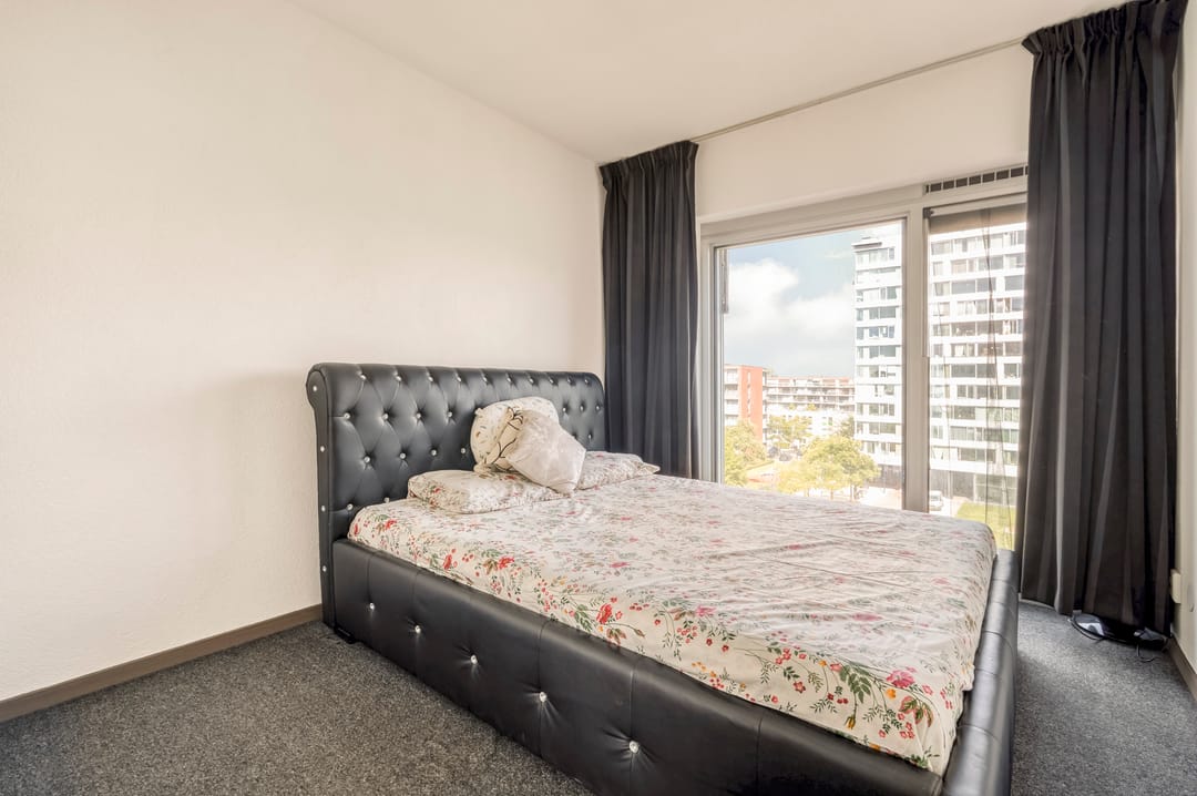 Beautifully Finished 2-Bedroom Apartment with Private Parking in Modern Complex — 16