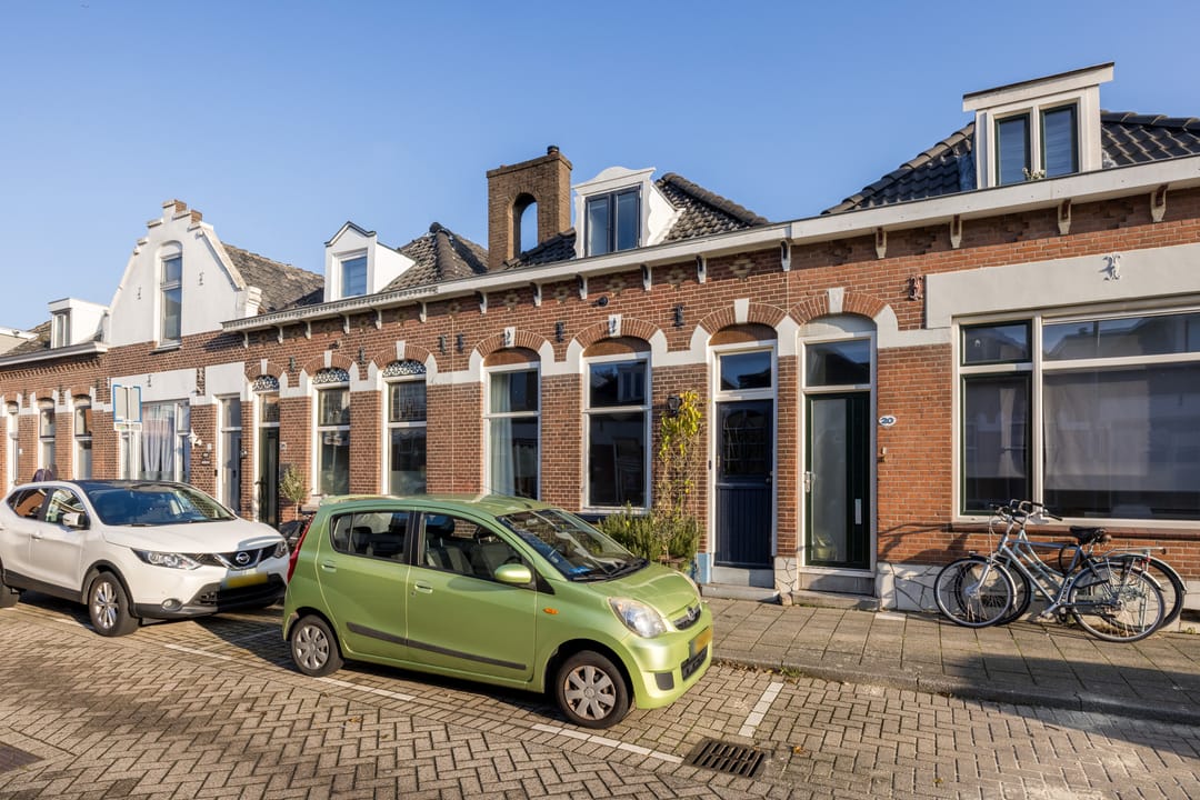 Foto 2 van Zwijndrechtsestraat 18