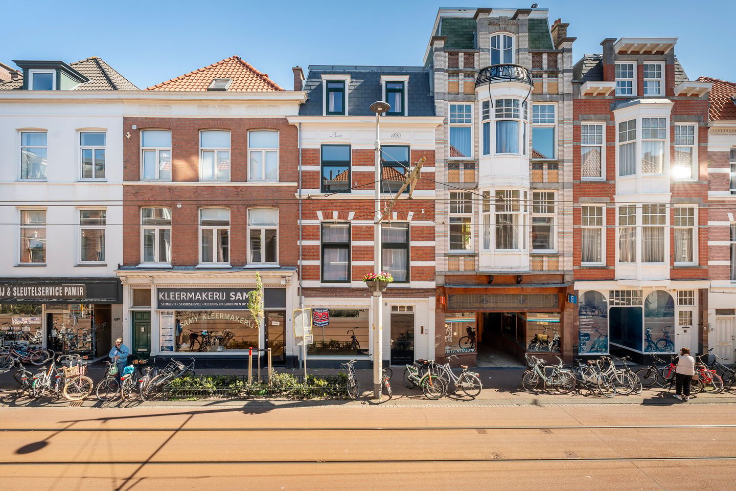 Bekijk foto 1 van Zoutmanstraat 47
