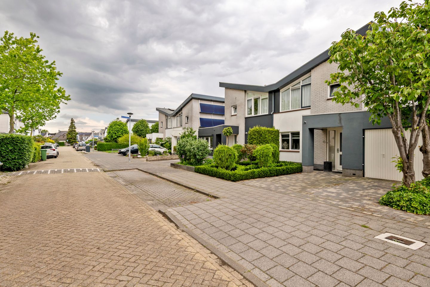 Foto 44 van P. Oosterleestraat 17
