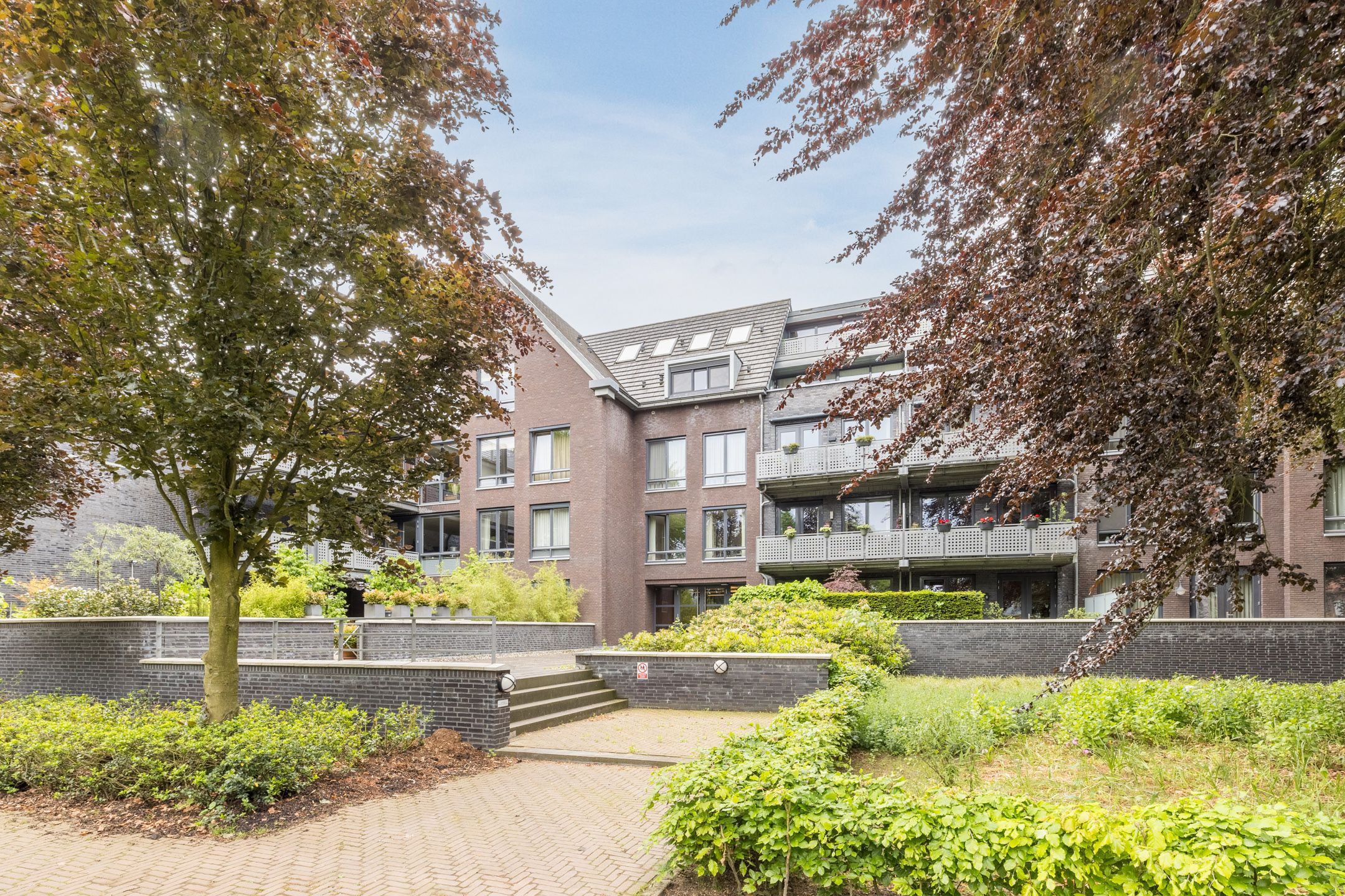 Thomas van Diessenstraat 1- 1 17
