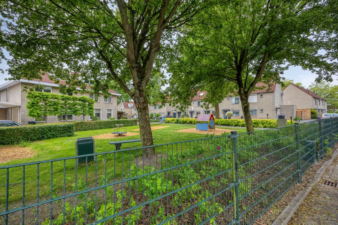 Photo 31 of Prins Bernhardlaan 65
