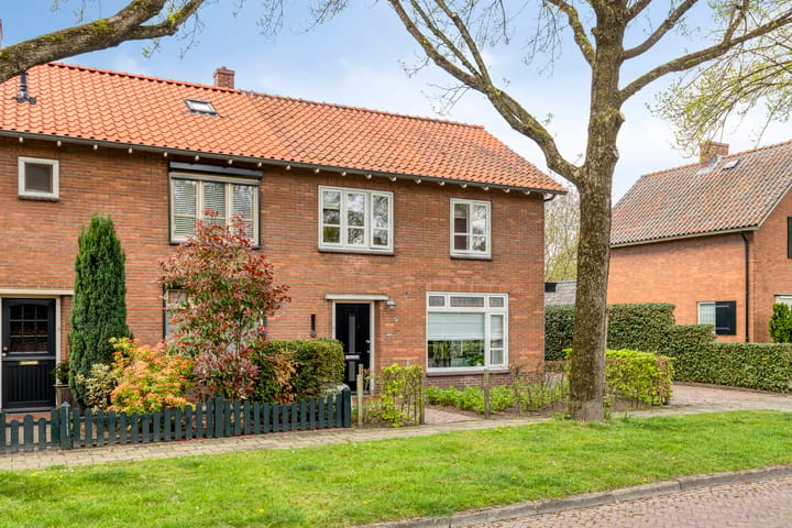 Photo 2 of Rozenstraat 5