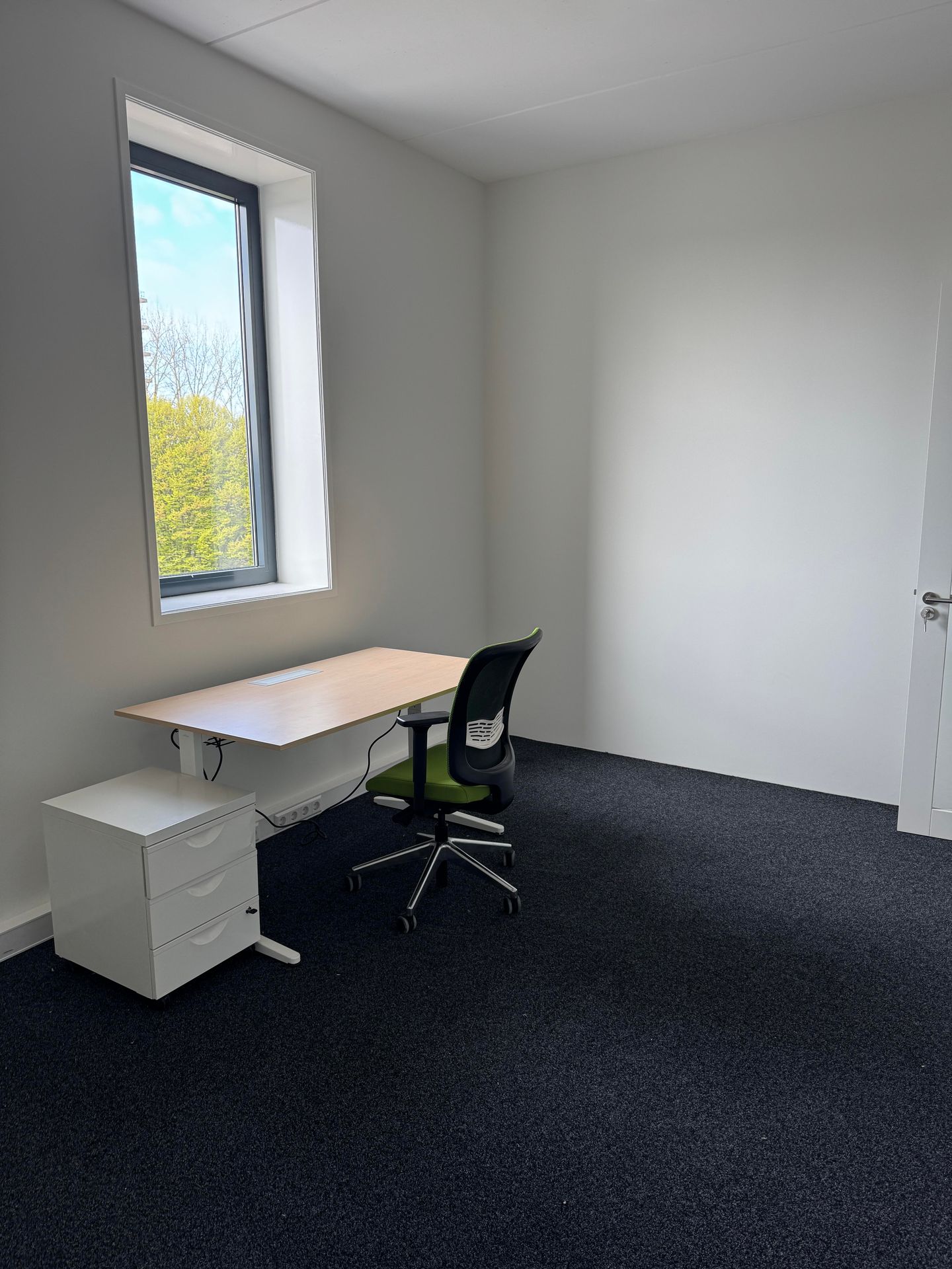 View photo 4 of Treubstraat 21-U316
