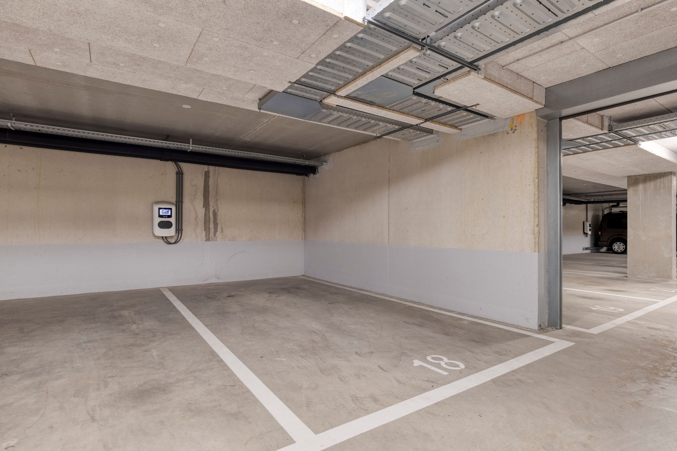 Photo 39 of Kruysweerstraat 315
