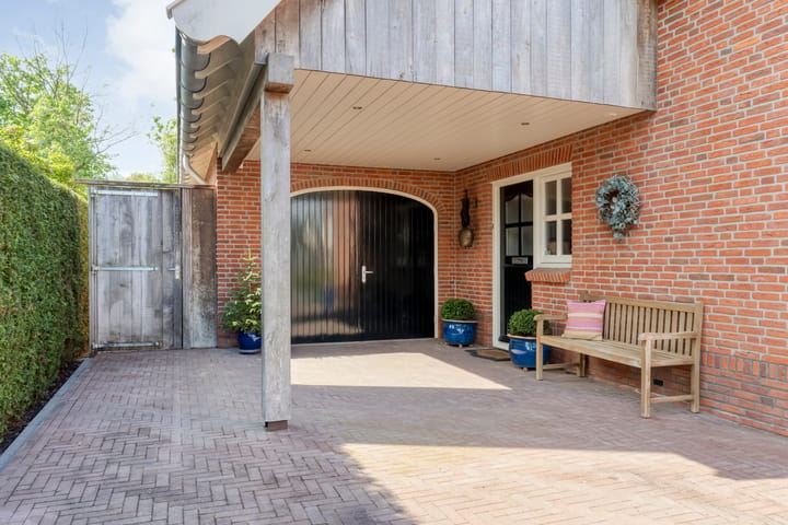 Photo 4 of van Dieststraat 4