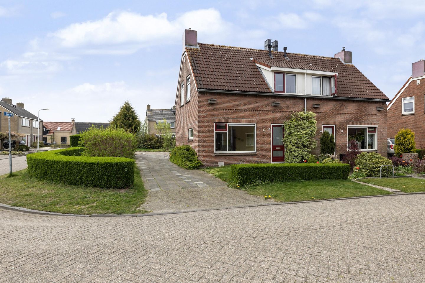 Foto 1 van Nije Streek 26