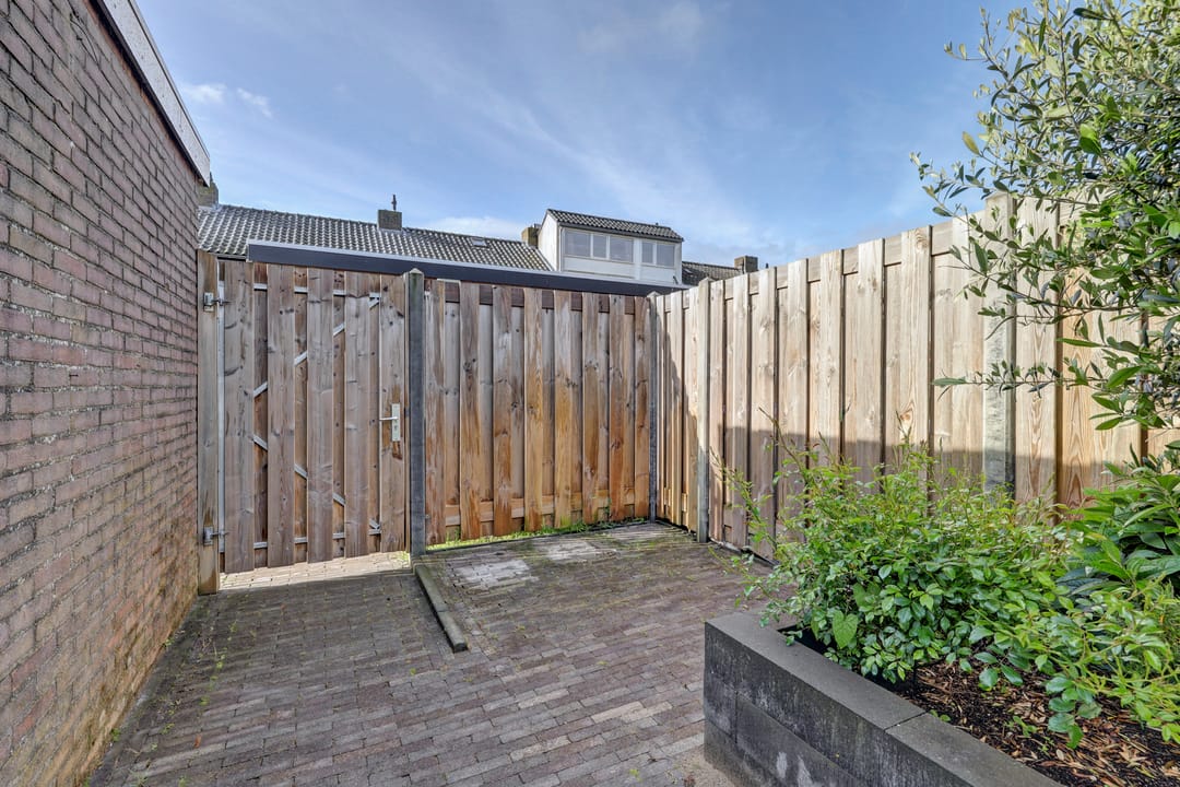 Photo 32 of Tulpstraat 18