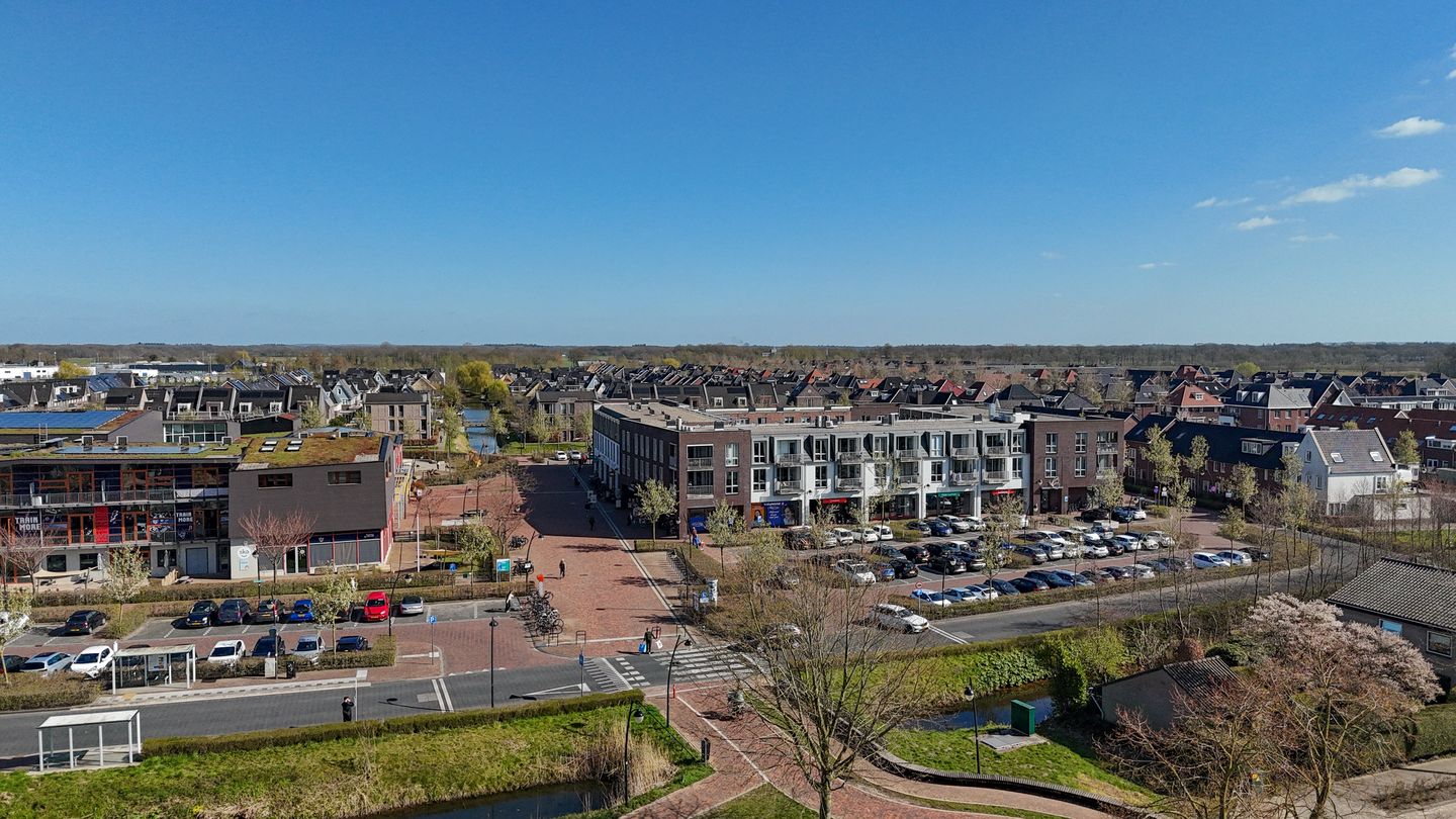 Bekijk foto 4 van Maximaplein 80