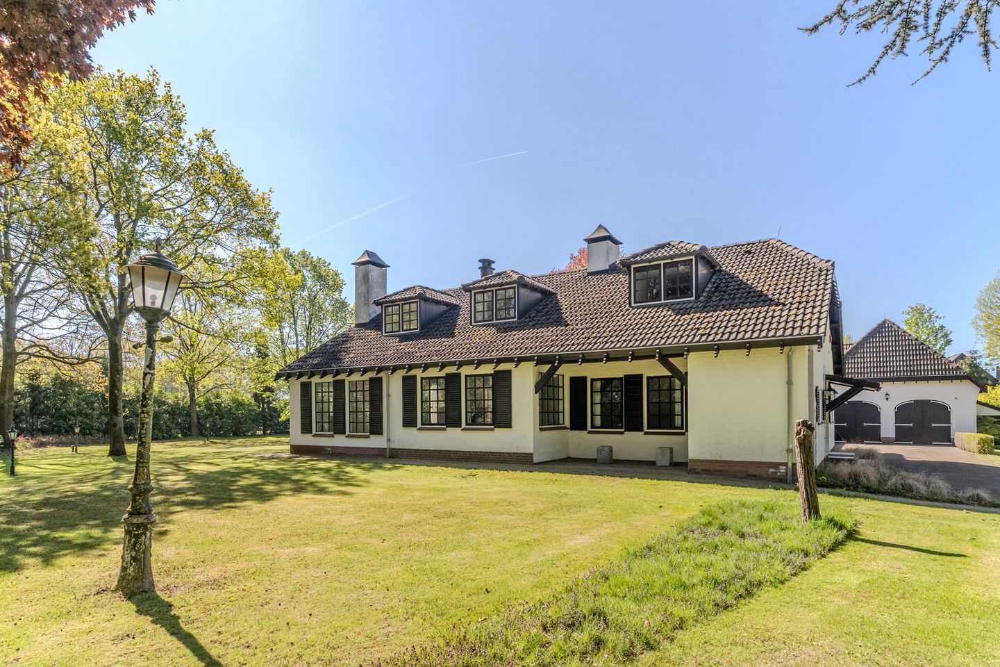 Photo 80 of Mezenlaan 10