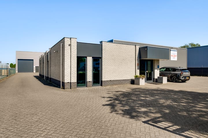 Fahrenheitstraat 1, Weert