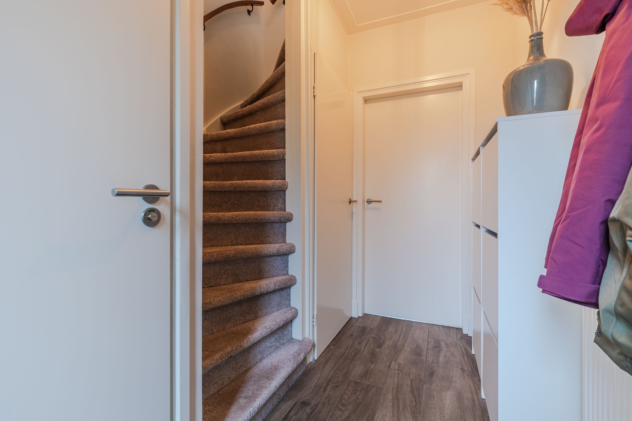 Photo 6 of Burgemeester Magneestraat 12