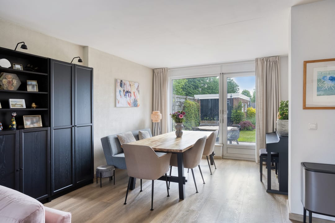 Photo 8 of Nicolaasstraat 34-A