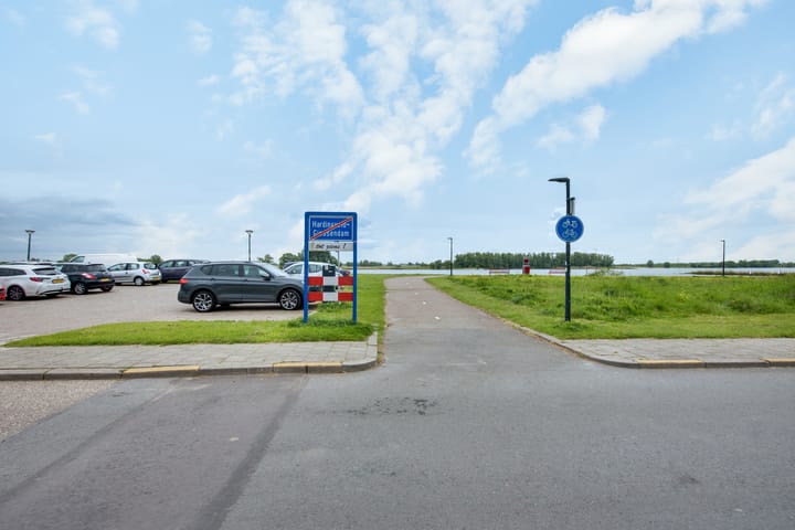 Appartement te koop: Rivierdijk 701A, Hardinxveld-Giessendam
