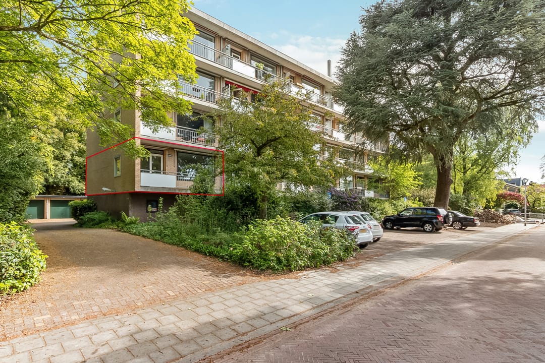Foto 1 van Graaf Wichmanlaan 13-AA1