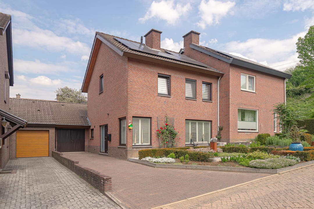 Photo 1 of Pastoor Smeetsstraat 41