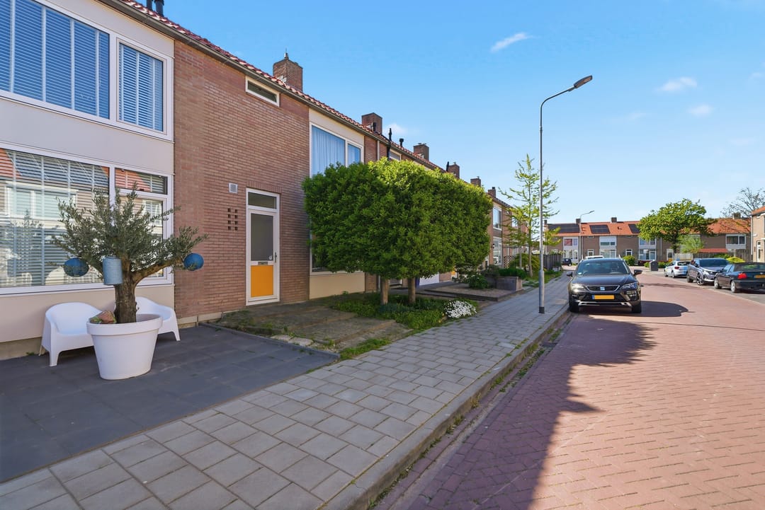 Photo 32 of Van Ginkelstraat 33