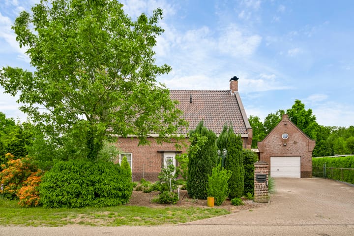Vrijstaande woning te koop: Jacob Poelsweg 4, America