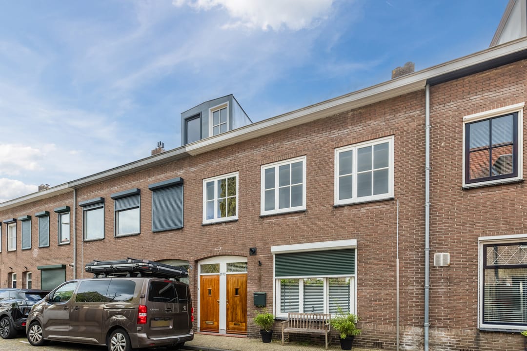 Foto 1 van Oosterstraat 10-A