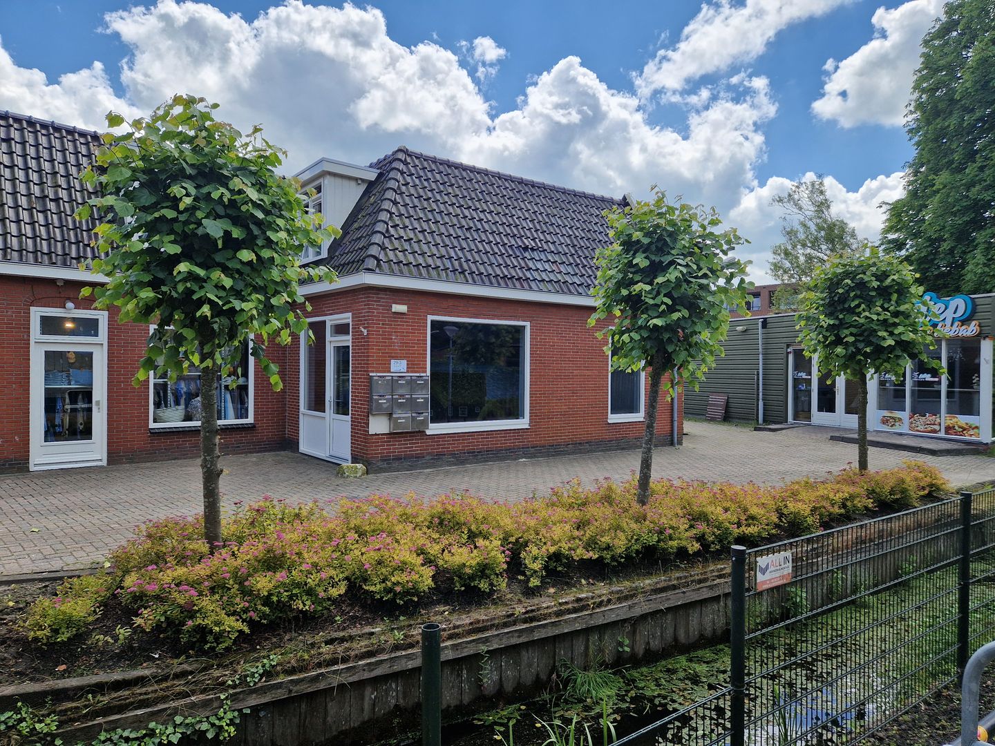 Bekijk foto 3 van Tolberterstraat 29-II