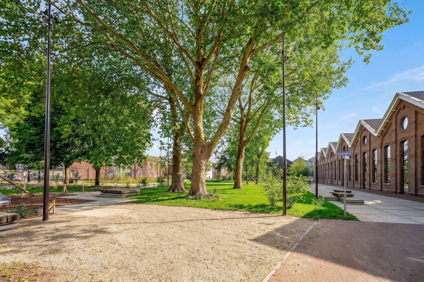 Foto 40 van Chrysantstraat 20