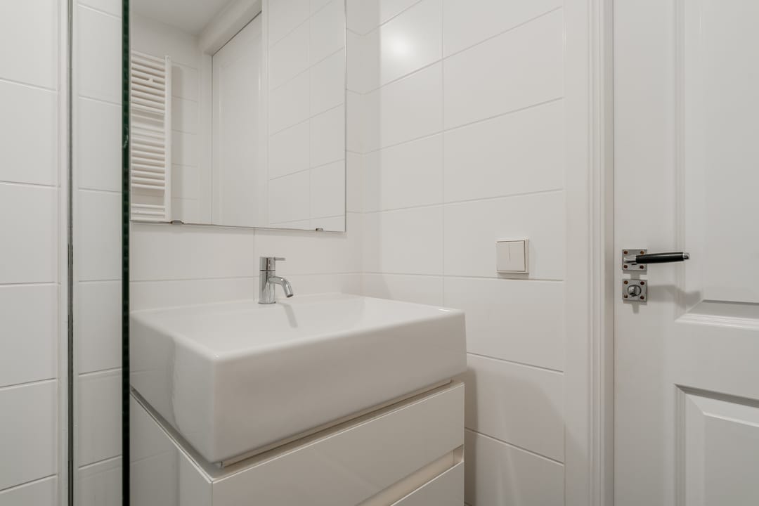 Charming 2-Room Apartment in Oud West Amsterdam — 17