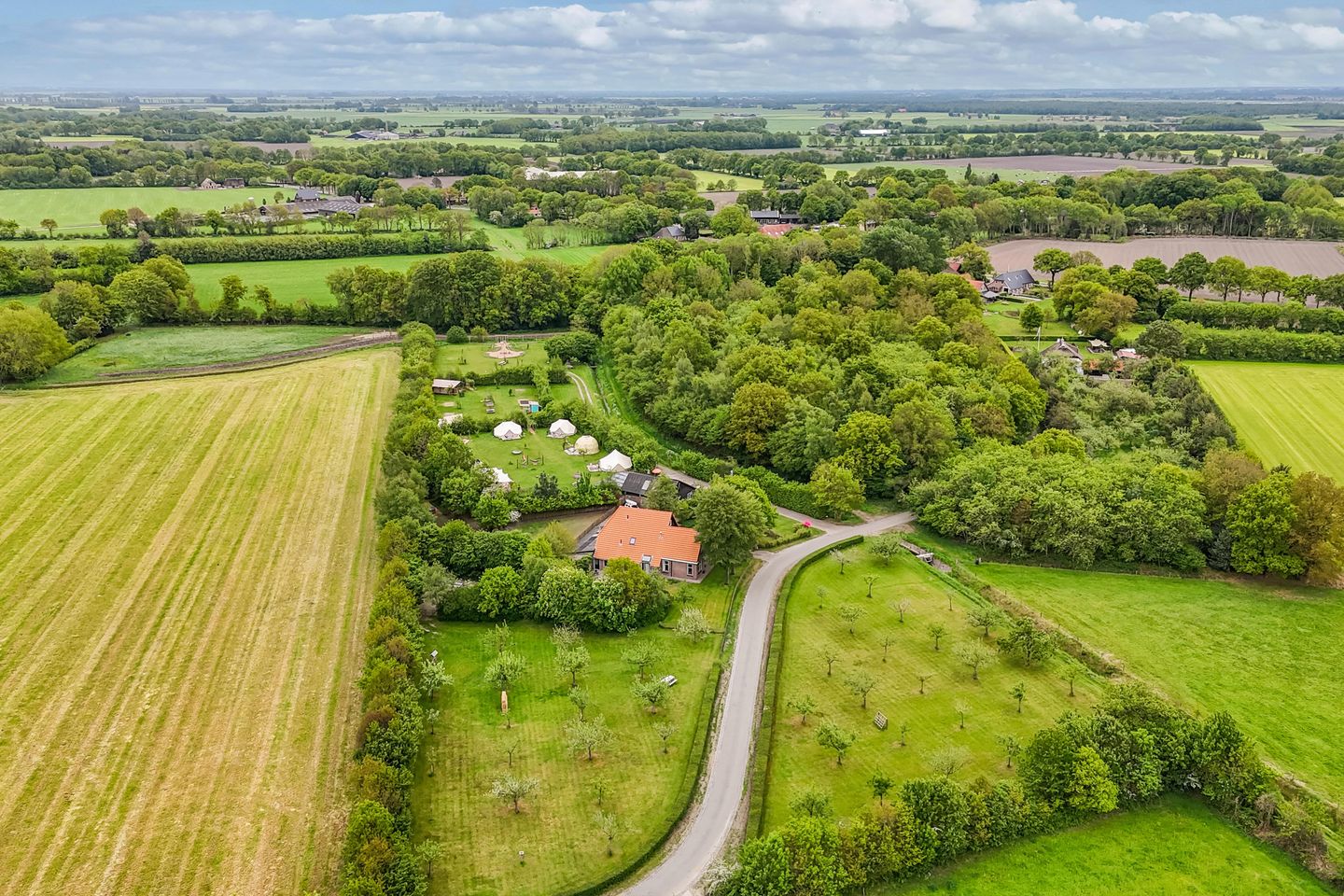 Foto 4 van Oosterpaasloërweg 2