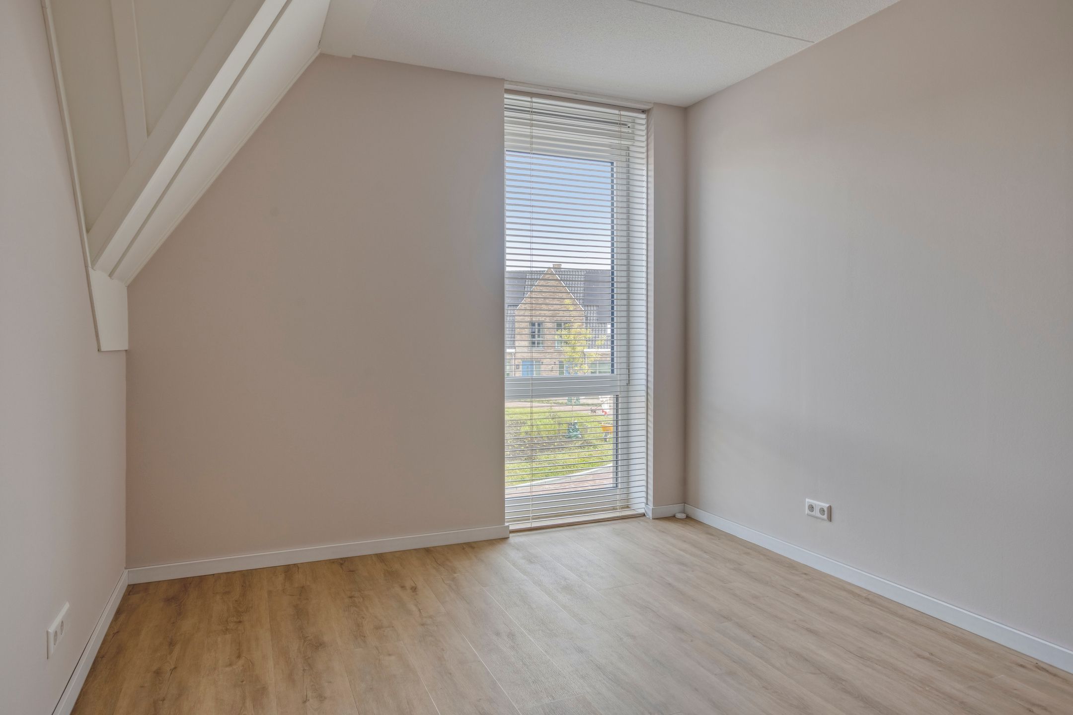 Photo 15 of Trompetstraat 6
