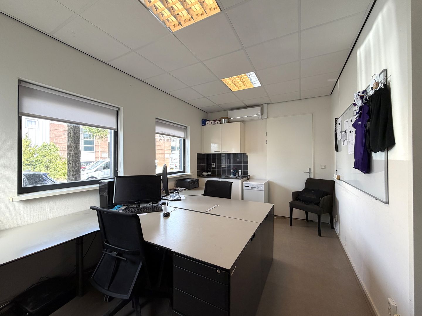 View photo 4 of De Plaats 33-A