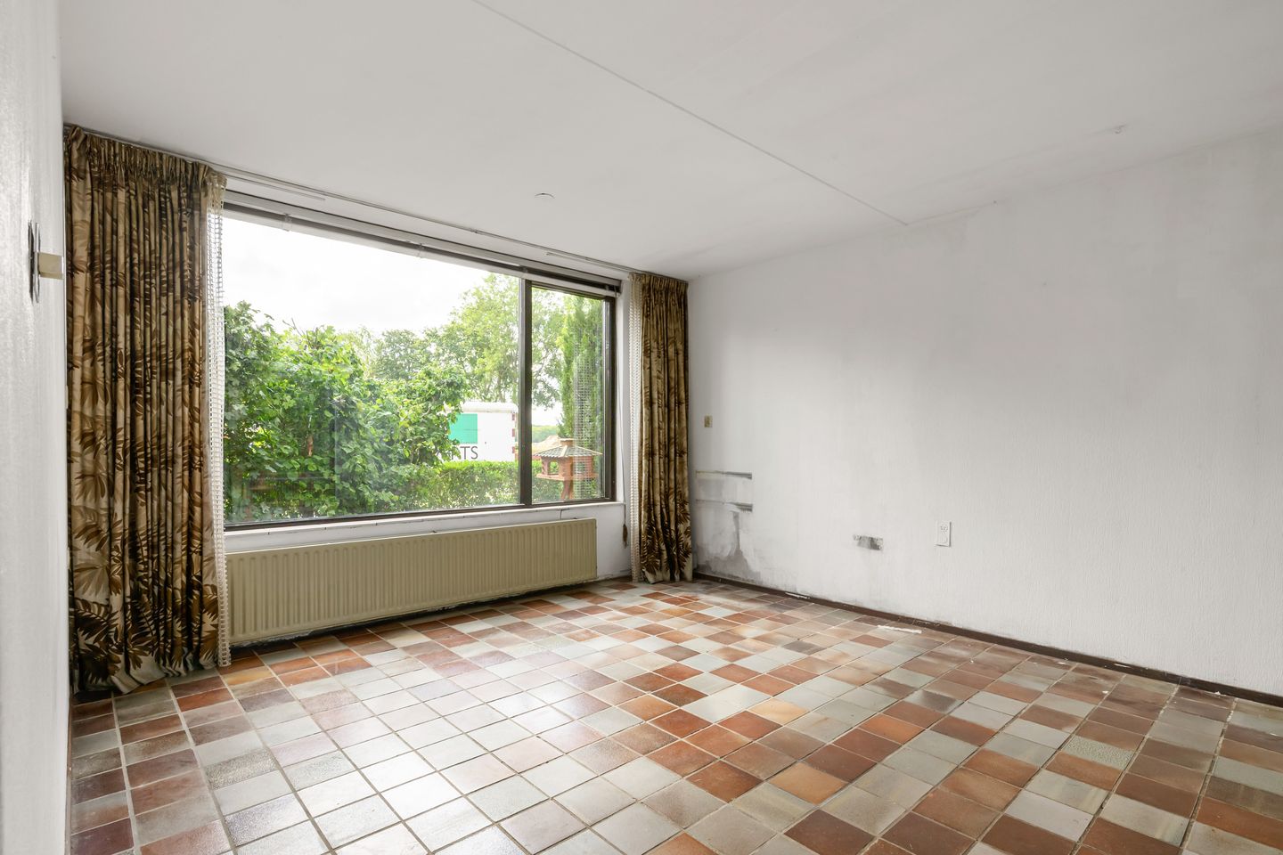 Photo 5 of Couwenhoven 4501