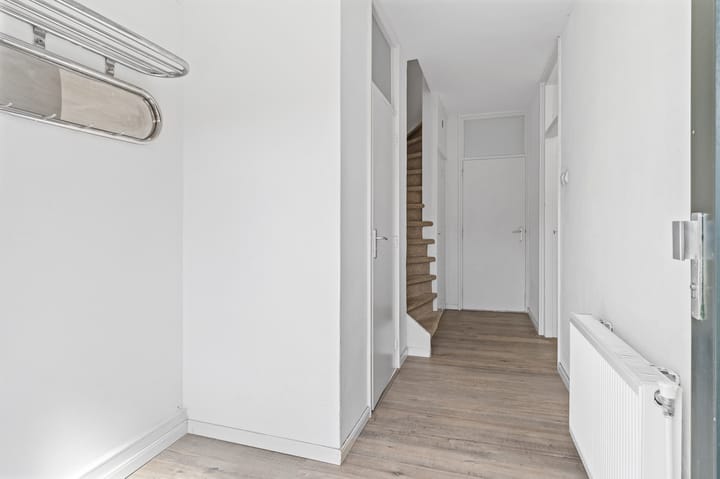 Tussenwoning te koop: Bessemerstraat 9, Oudeschoot